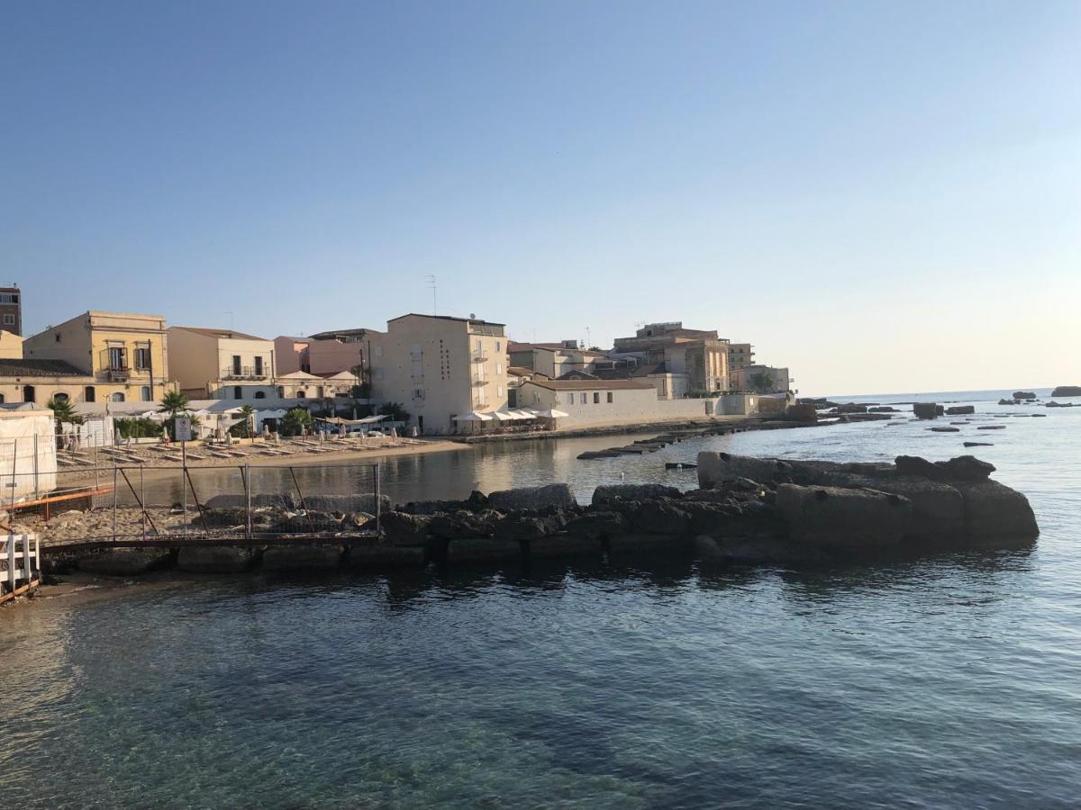 Ortigia D'Amare Bed and Breakfast Syracuse Eksteriør billede